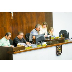 Pedido de Mudança Temporária do Local de Realização das Sessões Plenárias aprovado na Câmara de Campo Largo